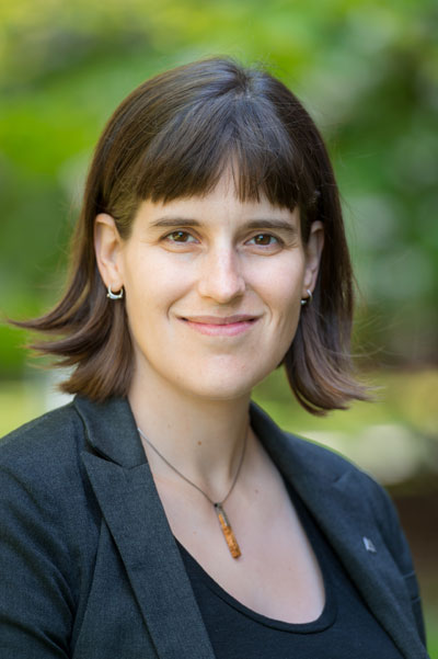 Dr. Agnes d'Entremont